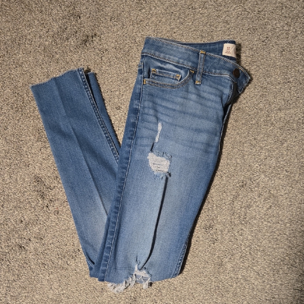 Hollister Women's Light Blue Distressed Skinny Jeans